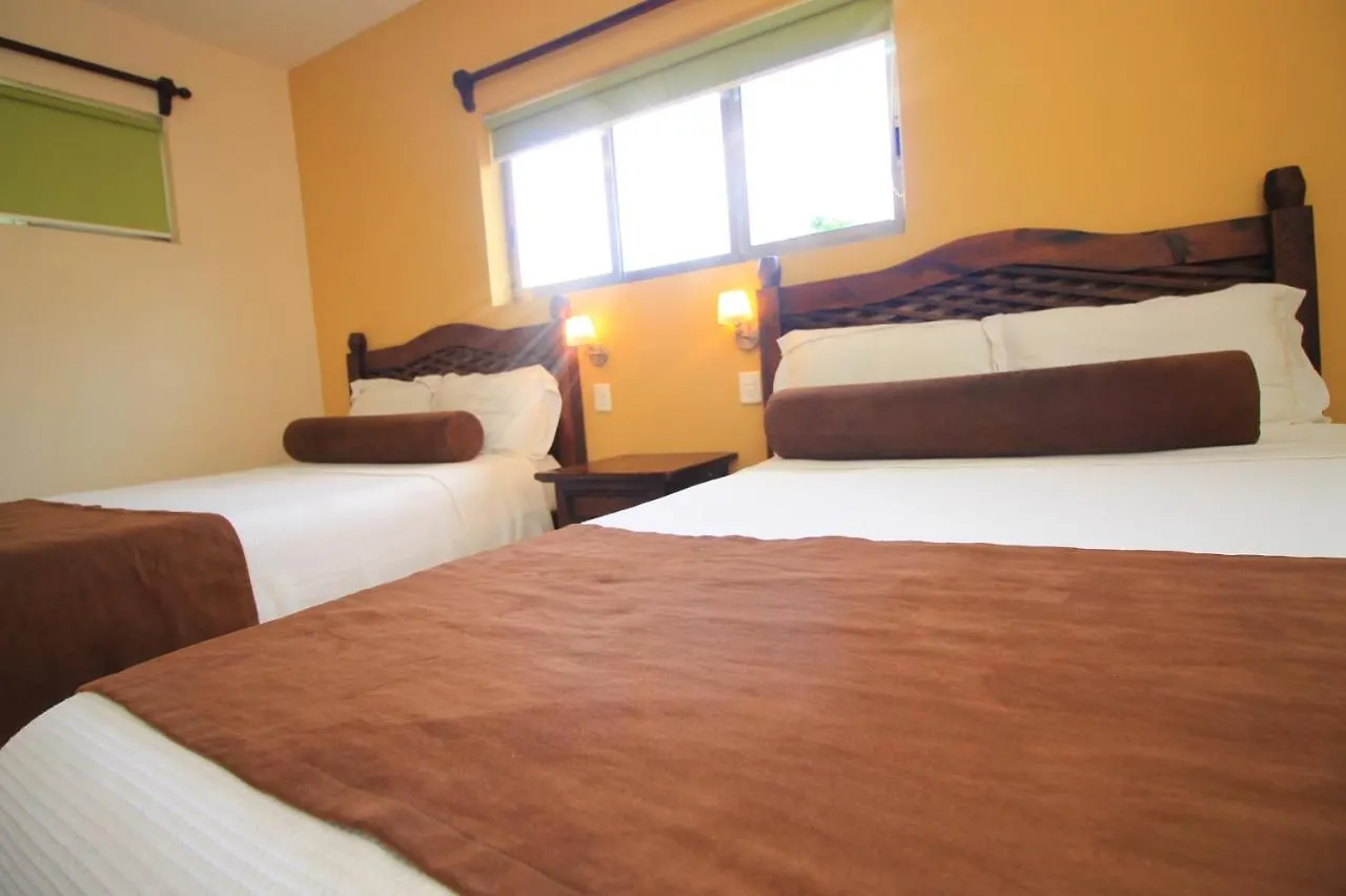 Papagayo Hotel Boutique Playa del Carmen